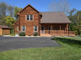 S810 W Redstone Dr, La Valle, WI 53941