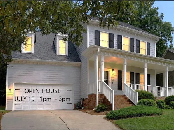 105 Sequoia Ct, Cary, NC 27513