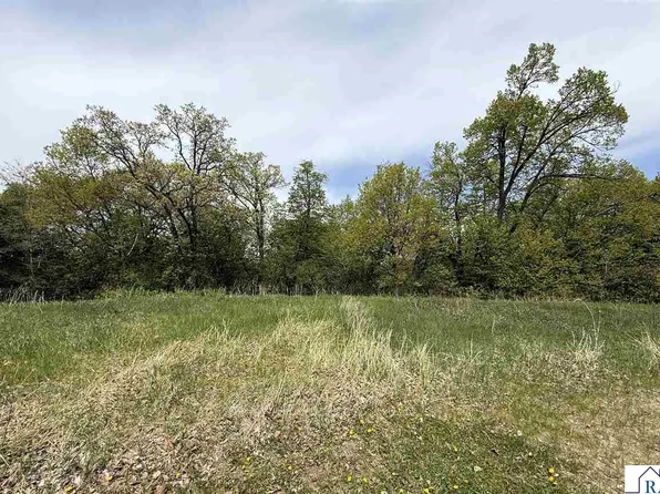 1217 Settler Trl, New Ulm, MN 56073