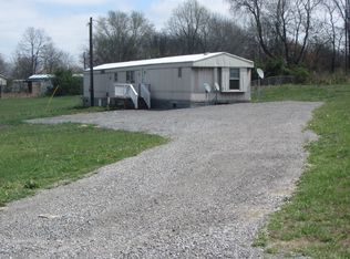 150 Alabama Ave, Oak Grove, KY 42262