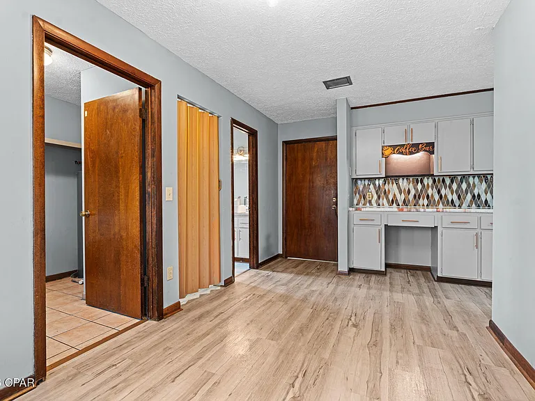 2194 Briawood Cir #1 — Photo 24