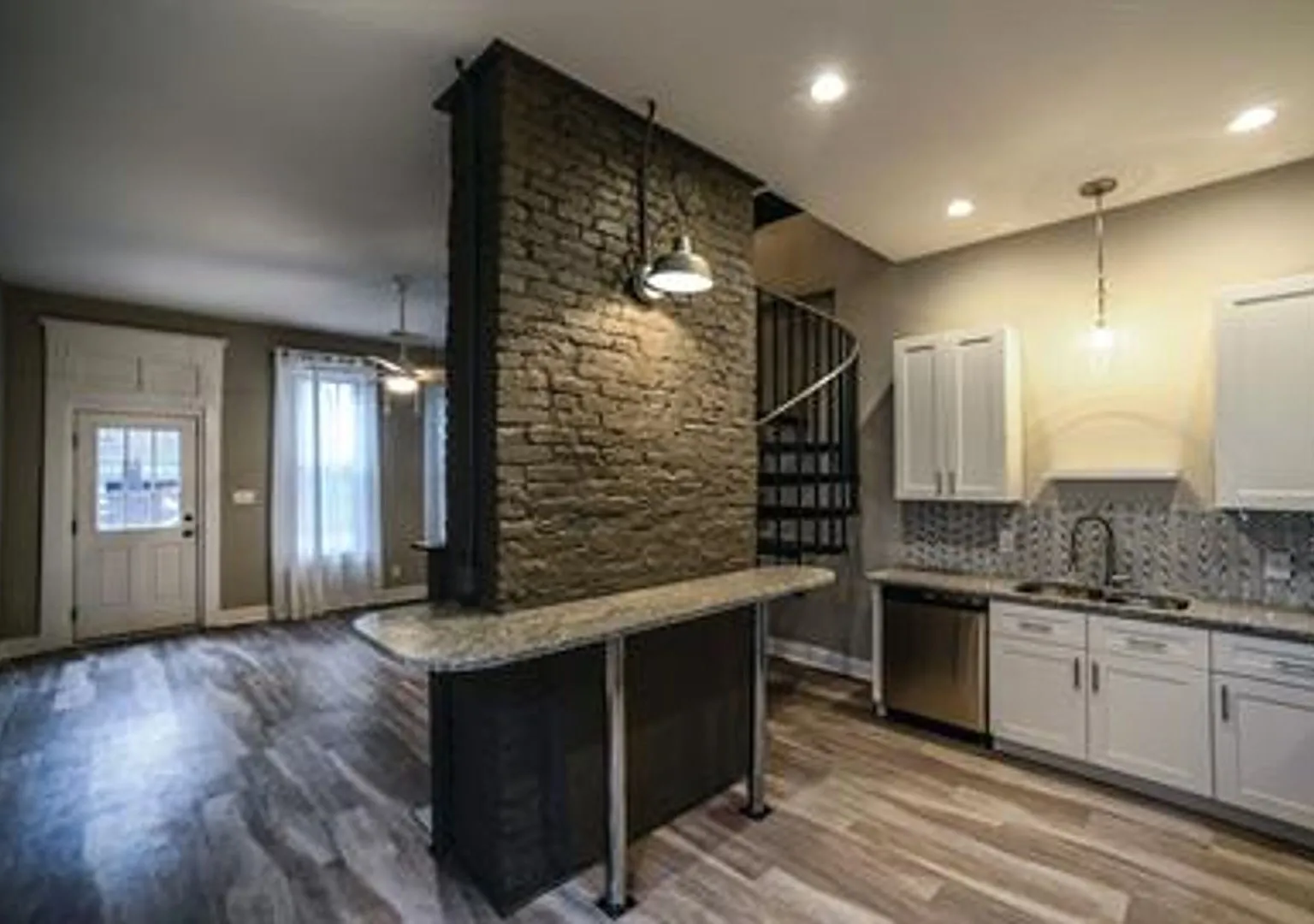 For Rent 625 Barret Ave — Photo 1