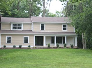 3 Megan Ln, Armonk, NY 10504