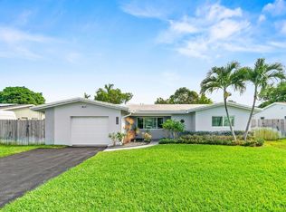 229 SW 5th St, Boca Raton, FL 33432
