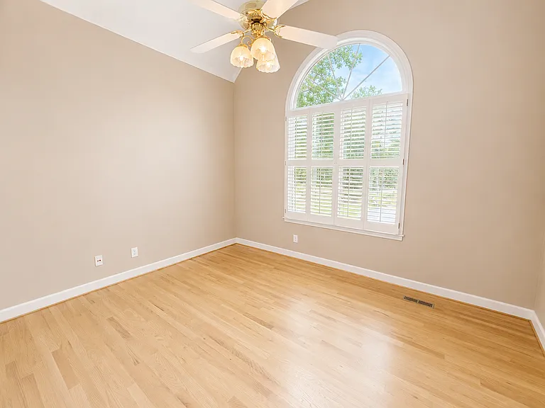 202 Mallowrose Ln — Photo 12