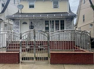 9103 212th St, Queens Village, NY 11428