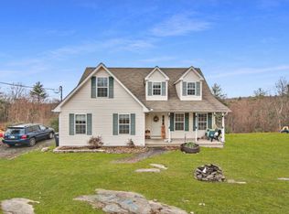 2324 Southridge Dr, East Stroudsburg, PA