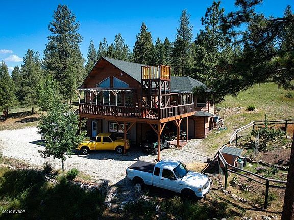 5th image of 3579 Camilla Ln