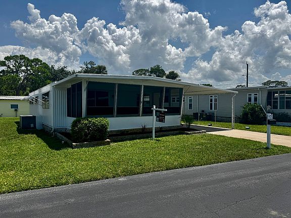 2nd image of 1271 Flintlock Dr