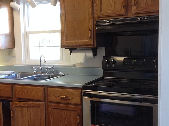 New range in kitchen