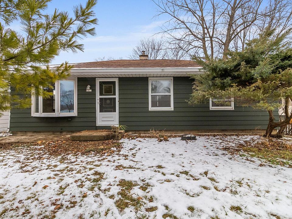 1st image of 6417 N Green Bay AVENUE
