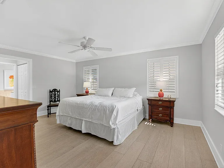4690 Palo Verde Dr — Photo 14
