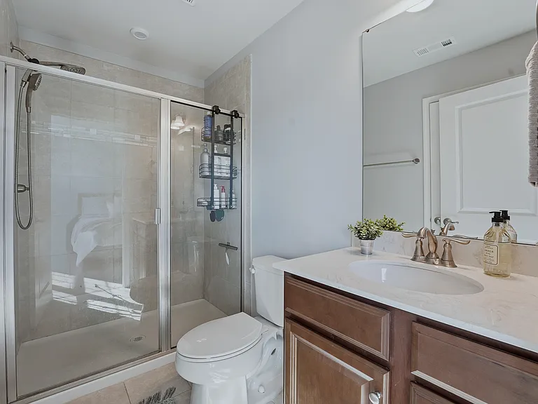 838 Dean Dr — Photo 29