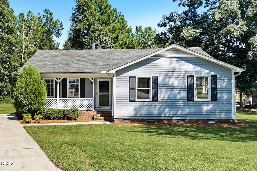 1st image of 19 McBenson Pl