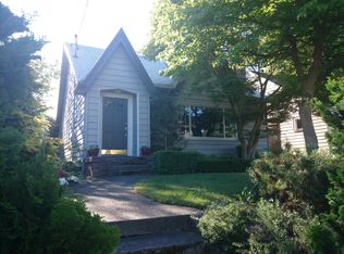 3040 27th Ave W, Seattle, WA 98199