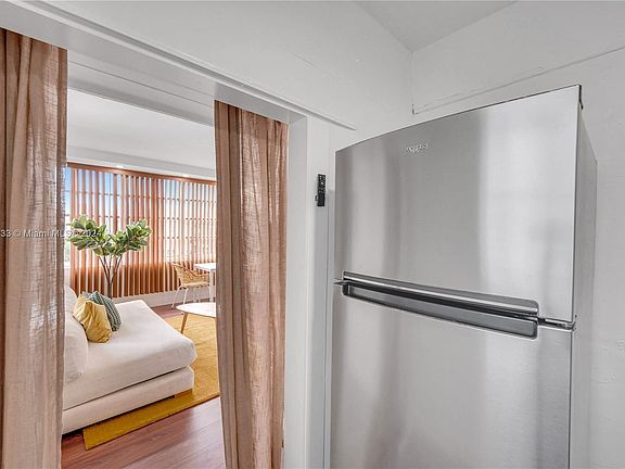 2nd image of 1525 Meridian Ave APT 201