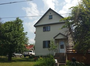 1042 2nd St, Hancock, MI 49930