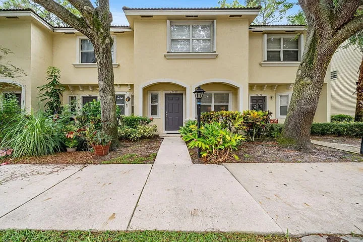 13468 Old Englishtown Rd