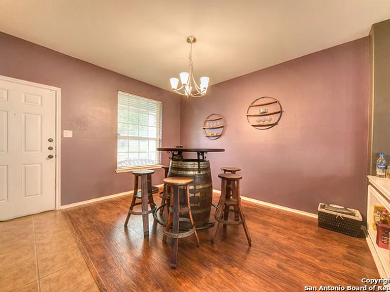 157 Carmel Dr — Photo 6