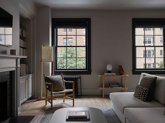 3rd image of 264 Lexington Ave APT 3A