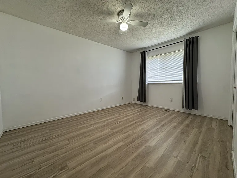 939 SW 98th St #939 — Photo 6