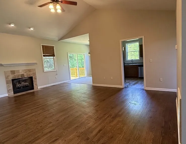 379 High Ridge Dr — Photo 2
