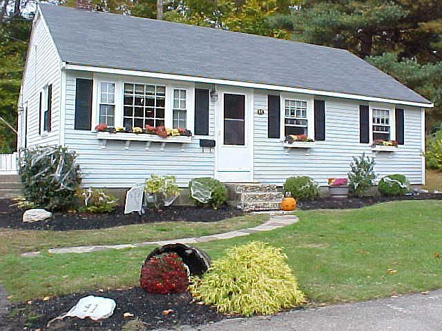 1st image of 41 Roseen Ave