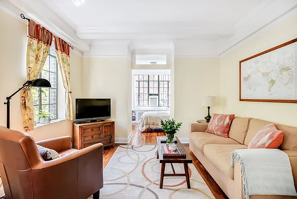 Sold by Compass | media 9