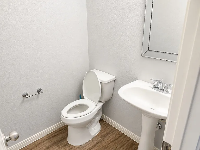 101 Kathryn Cv — Photo 7