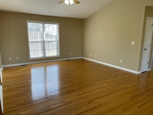 3336 Timber View Ln — Photo 11
