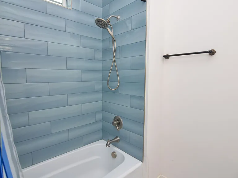 411 McAdoo Ave — Photo 18