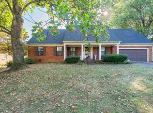4620 Crescent Hill Dr, Owensboro, KY 42303