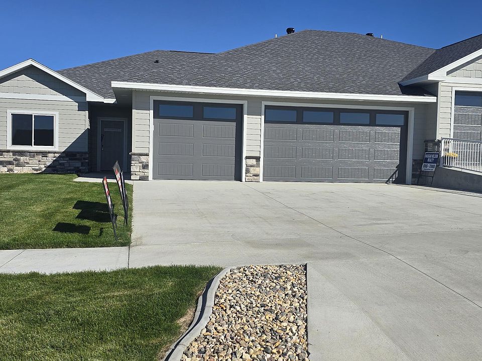 1st image of 553 Kaylee Ct