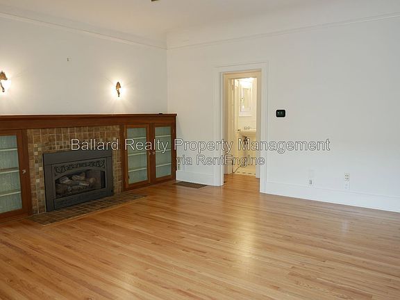3rd image of 6737 27th Ave NW