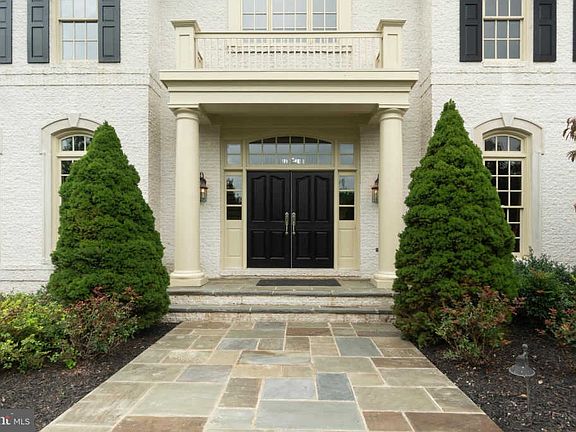 5th image of 9311 Fitz Folly Dr
