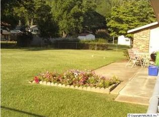 5032 Grizzard Rd NW, Huntsville, AL 35810