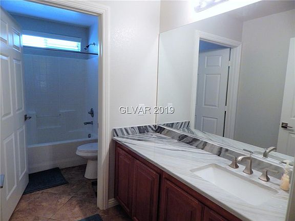 5th image of 7845 Horsenettle St