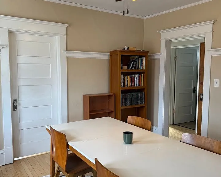 1596 Hague Ave #2 — Photo 3