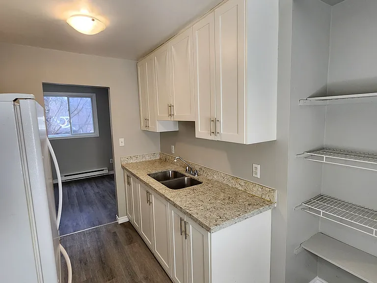 725 Cricklewood Dr #5 — Photo 10