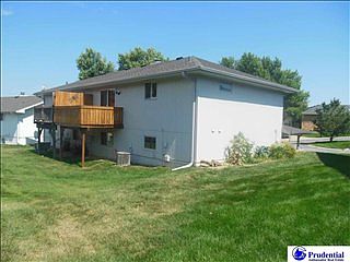 2nd image of 2822 S 160th Ct