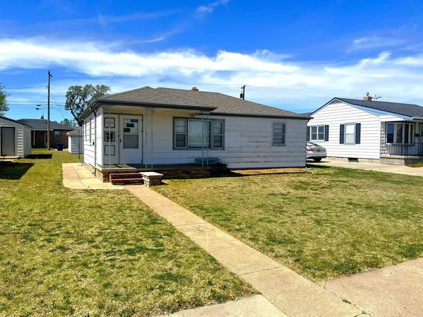 1503 Montgomery St, Hays, KS 67601