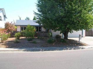 5524 Daniel Dr, Rohnert Park, CA 94928