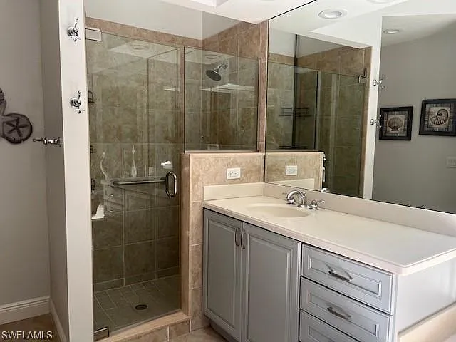 7842 Hawthorne Dr #1703 — Photo 19