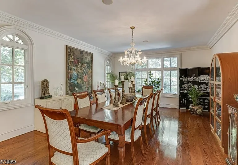 21 Stoningham Dr — Photo 9
