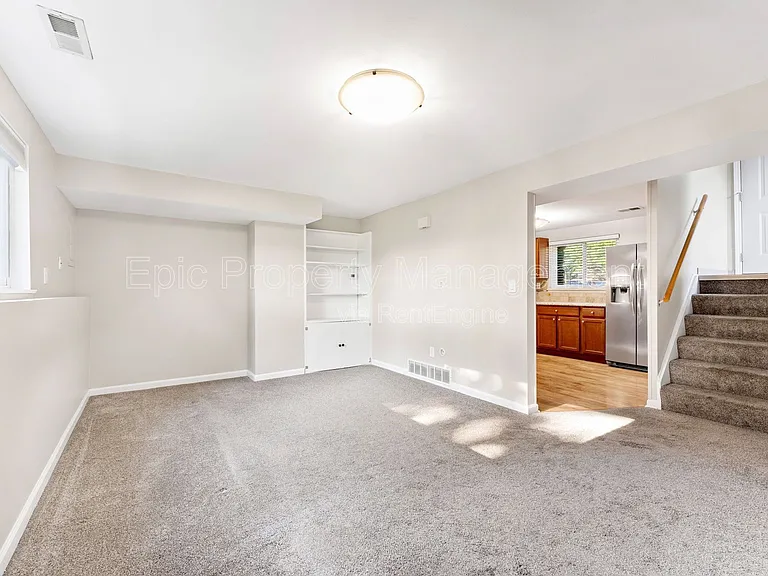 1225 Fairground St — Photo 10
