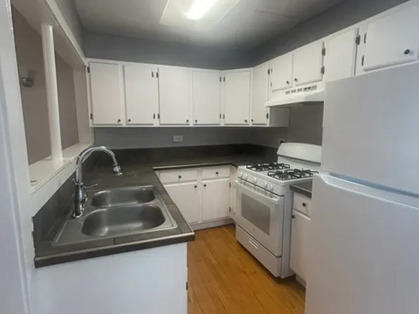 6900 W Roosevelt Rd #6906-3, Oak Park, IL 60304