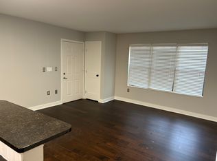 435 W 9th St APT 104, Kansas City, MO 64105