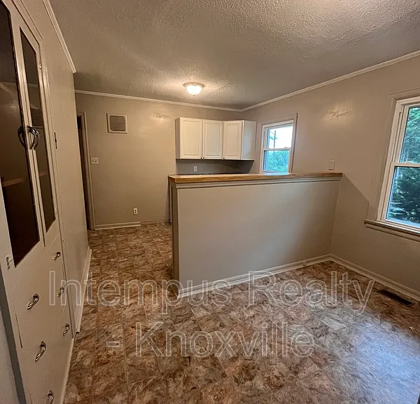 3116 Sunset Ave — Photo 6