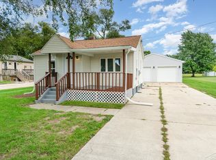 143 Tierney Rd, Bay City, MI 48708