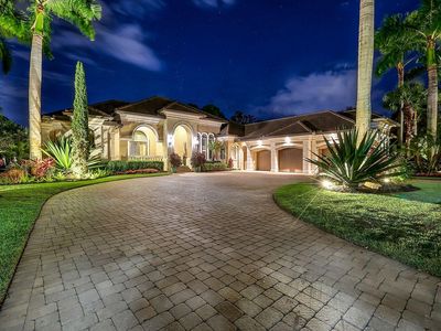 15813 Savona Way, Naples, FL, 34110